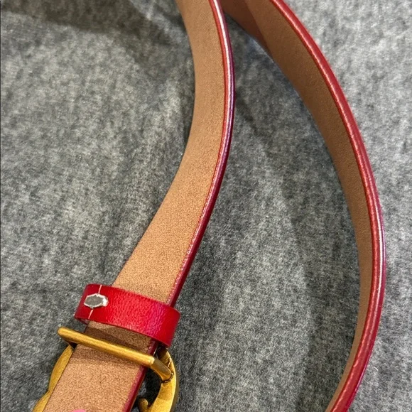 Red Belt with Golden Buckle - brand new - Picture 4 of 5